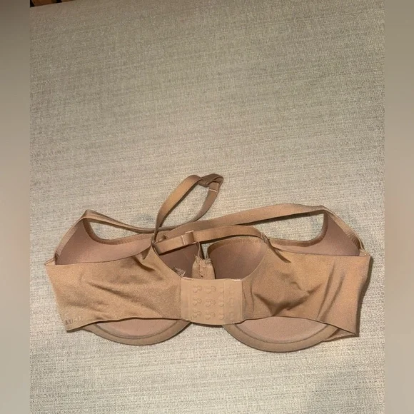 SKIMS Ultimate Push-Up Balconette Bra
